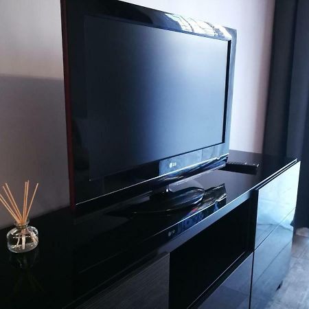 Apartament Nad Odra Z Tarasem Вроцлав Екстер'єр фото
